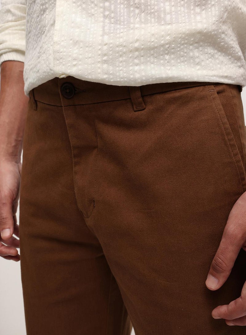 Dennis Lingo Brown Cotton Blend Solid Print Straight Fit Chinos Trouser For Men - Image 4
