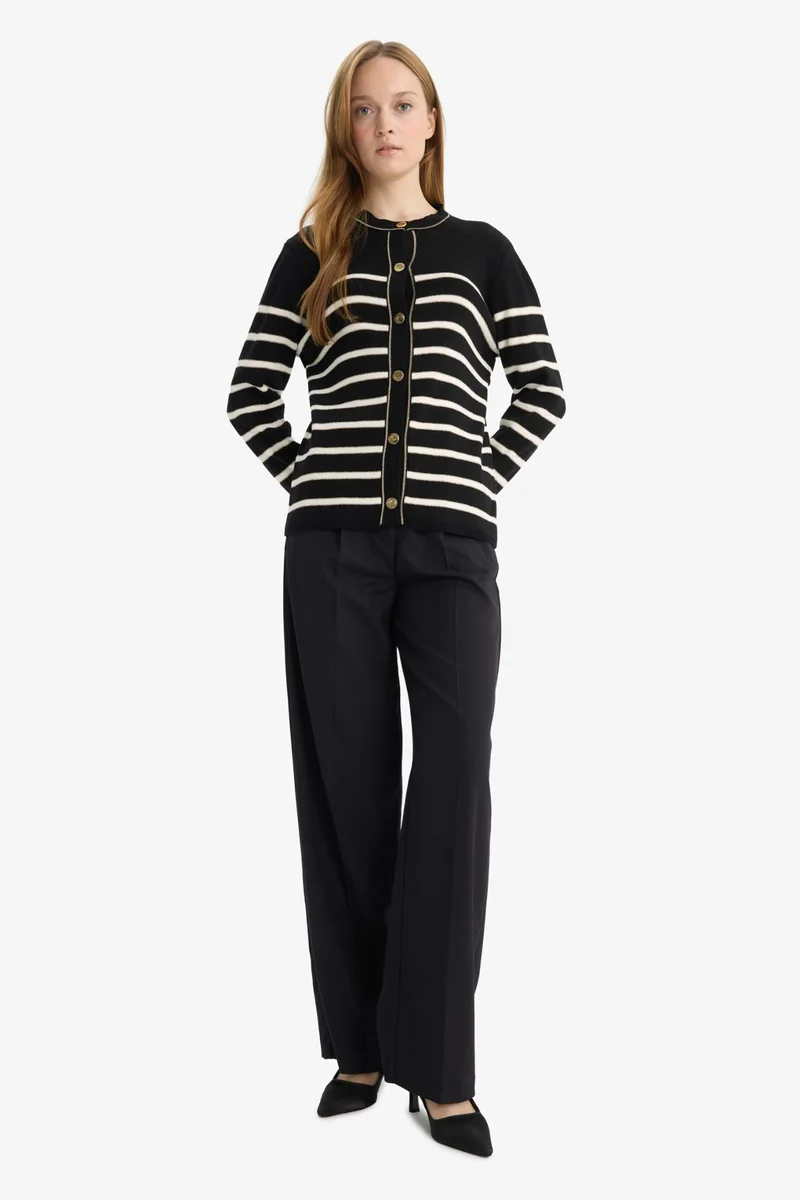 Defacto Regular Fit Crew Neck Striped Knit Cardigan