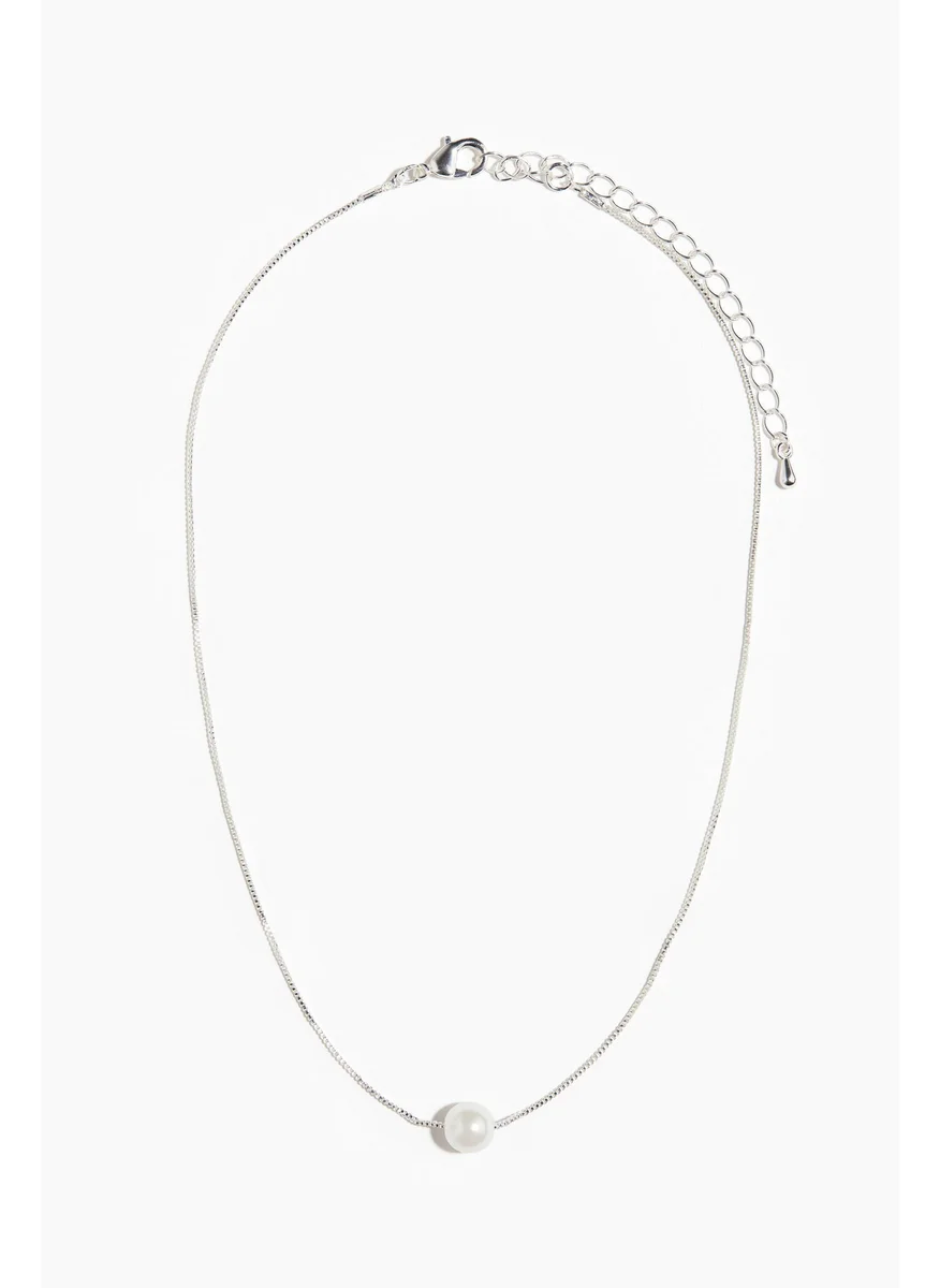 H&M Bead-Decorated Necklace