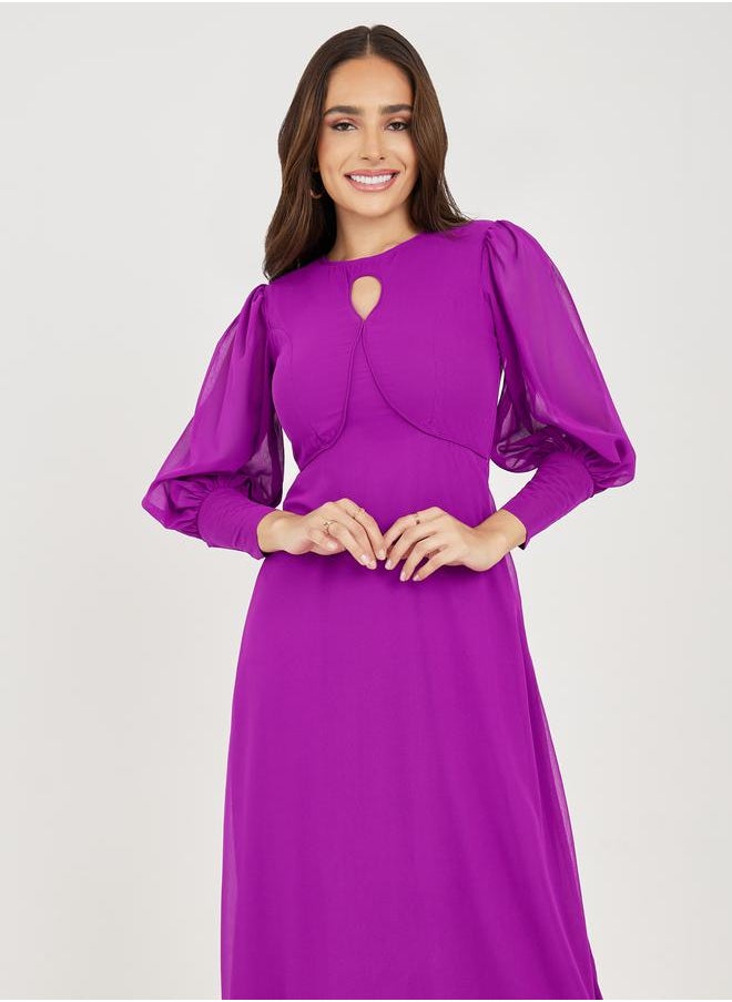 Styli Solid Keyhole Neck A-Line Maxi Dress  - Image 2