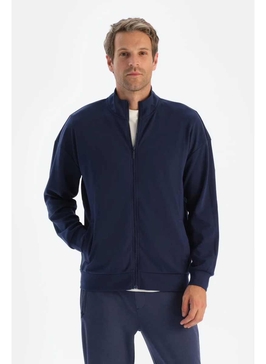 داجي Navy Blue Men's Stand Collar Zippered Sweatshirt