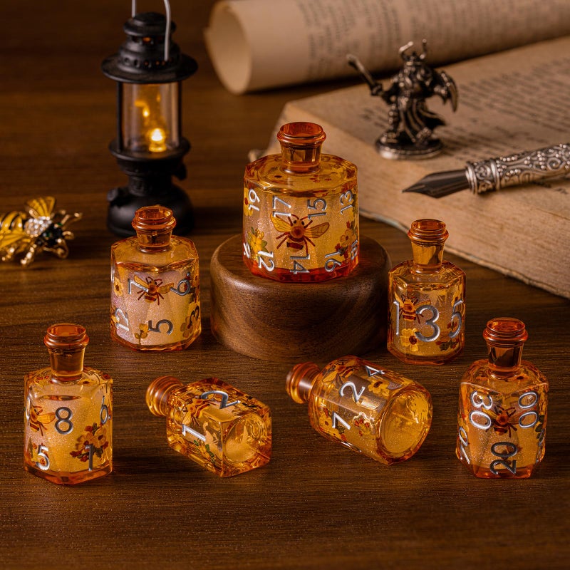 Maywin Handcrafted Resin Dice Set with Liquid Core PotionInspired Polyhedral Dice for DND Tabletop RPG Sharp Edge 7Piece Set - Image 3