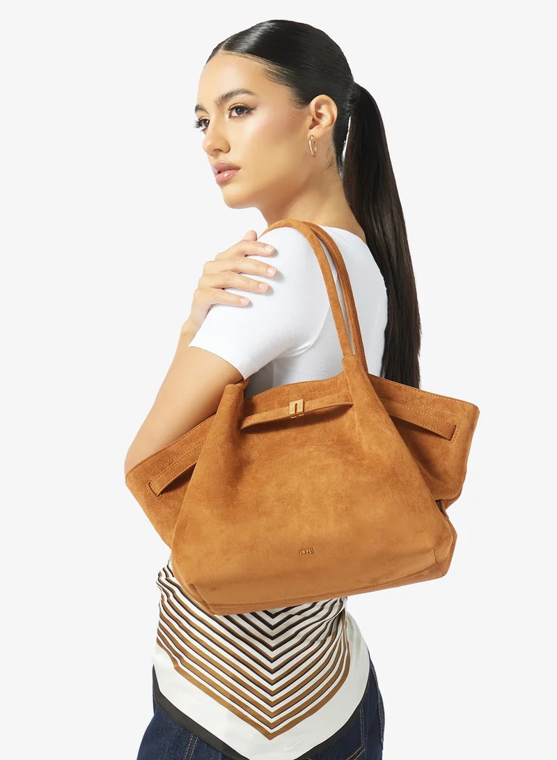 جي دبليو بي حقيبة يد هانا متوسطة من الجلد الصناعي - حصري لدى نمشي