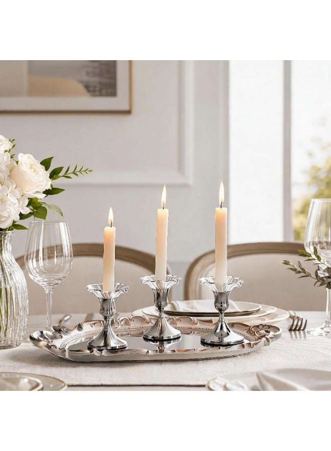 بيت النور مجموعة من 3 حوامل شموع فضية فاخرة مزودة بقطعة زجاجية لتجميع الشمع المذاب على شكل بتلة؛ حوامل شموع أنيقة مانعة لتقاطر الشمع، مثالية لتزيين الطاولات، وديكور المنزل، وحفلات الزفاف، والحفلات، والمناسبات الاحتفالية. - Image 5