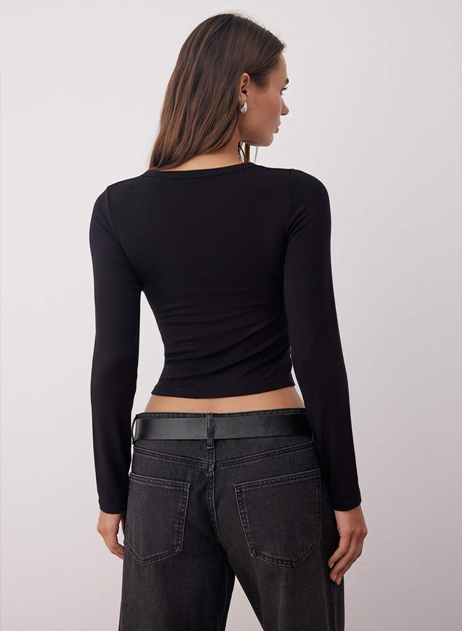 trendyol Black Full Snap Front Fitted/Slim Fit Knitted Blouse - Image 4