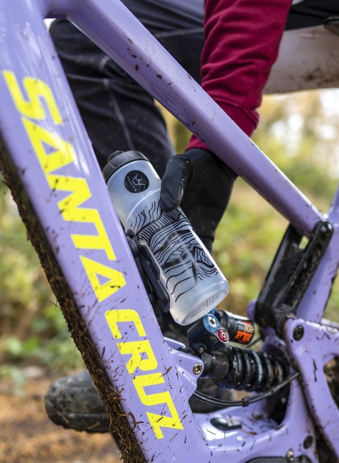 Peaty's Fidlock Lockin Magnetic Bike Water Bottle & Mount, Crown/Smoked, 600 ml/ 20 oz. - Image 3