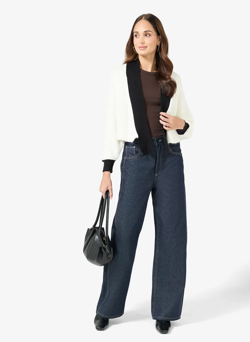 ايلا كارديجان بحدود متباينة