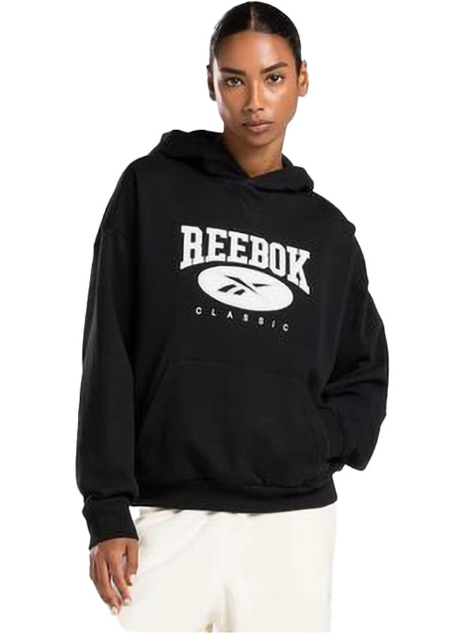 Reebok هودي من قماش تيري الفرنسي بشعار كبير من Classics Ae  - Image 1