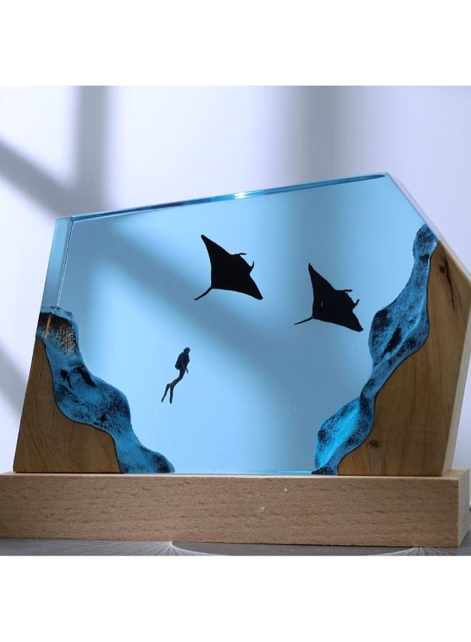 Handcrafted Deep-Sea Resin & Wood Night Light, Diver & Manta Rays, Ambient Lighting, 15cm - Image 3