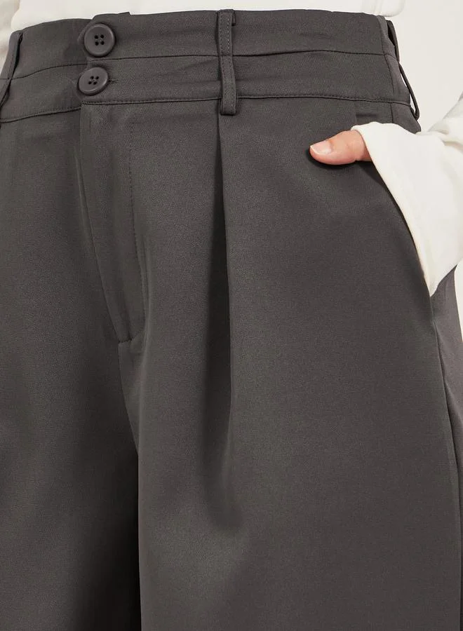 Styli Pleated Wide Leg Pants with Double Buttoned Waistband
