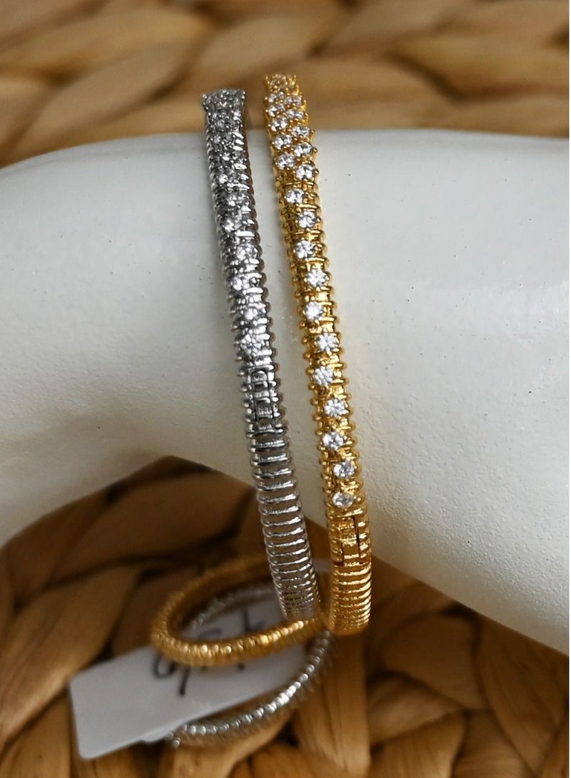 أساور مطلية بالذهب والفضة والزركونيا وخواتم متنوعة - Image 4