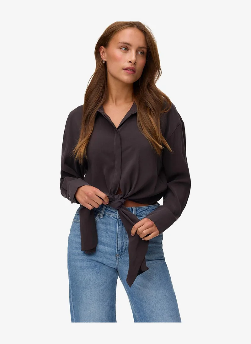 Women's VMKELLIANA Sleeveless Short Tie Detail Shirt