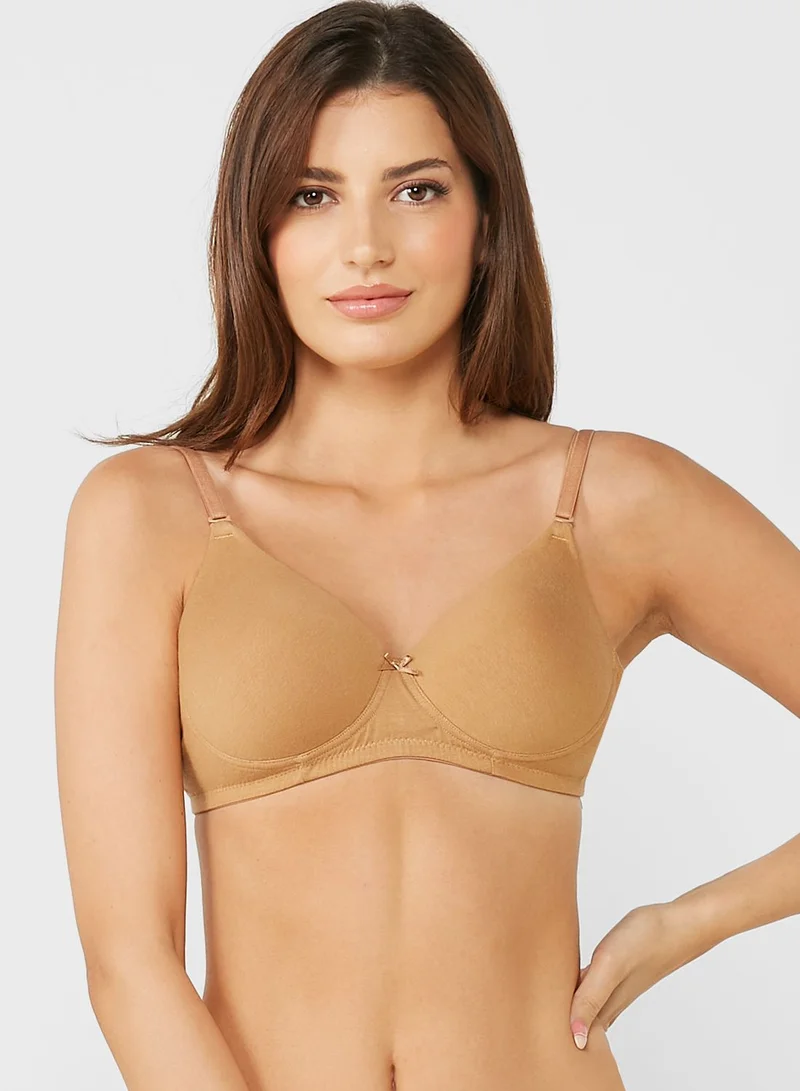 Clovia Cotton Rich Lightly Padded Non-Wired Multiway Backless T-Shirt Bra