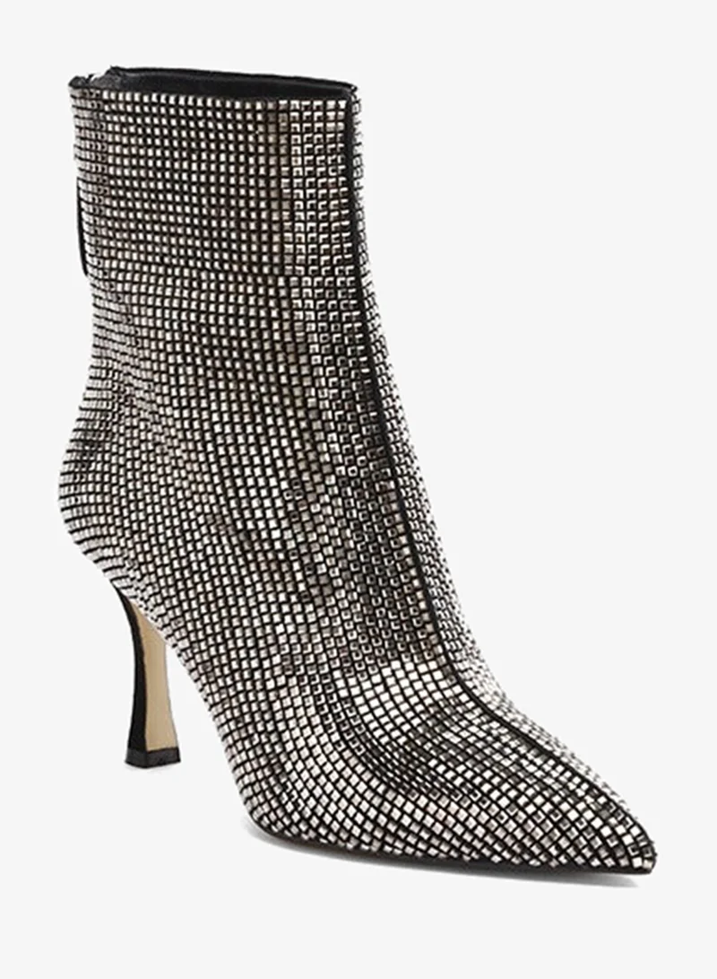 نيكولي ماكسن