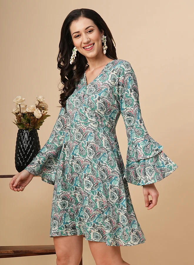 globus Globus Women All-Over Print V Neck A-Line Mini Dress