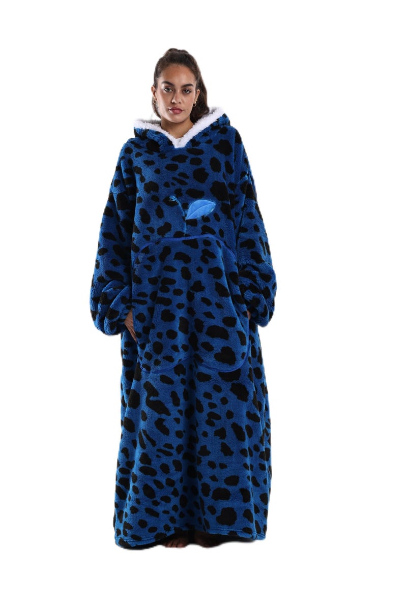 Capecage Wearable Blanket, Long Blanket Hoodie as Gifts for Women Men, Long Hooded Blanket for Men Women Blanket Hoodies (Blue Leopard Print) - Image 1