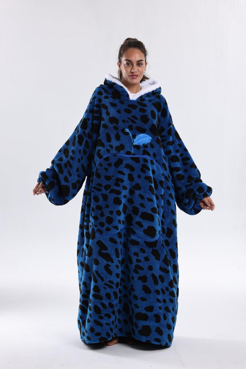 Capecage Wearable Blanket, Long Blanket Hoodie as Gifts for Women Men, Long Hooded Blanket for Men Women Blanket Hoodies (Blue Leopard Print) - Image 3