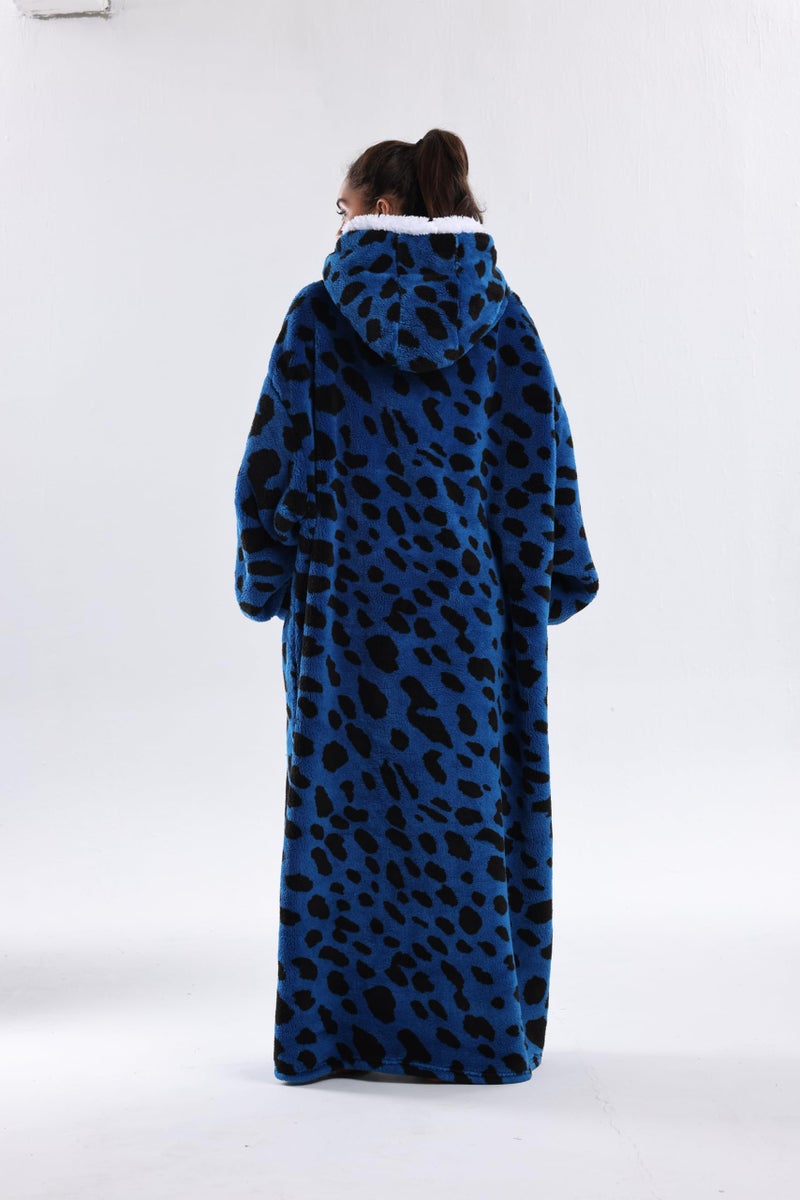 Capecage Wearable Blanket, Long Blanket Hoodie as Gifts for Women Men, Long Hooded Blanket for Men Women Blanket Hoodies (Blue Leopard Print) - Image 5