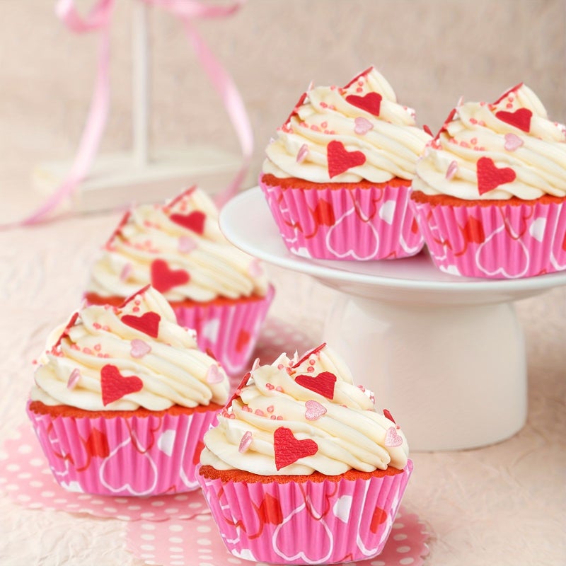 200pcs Disposable Valentine Cake Cups with Crisscross Heart Pattern for Parties - Image 3