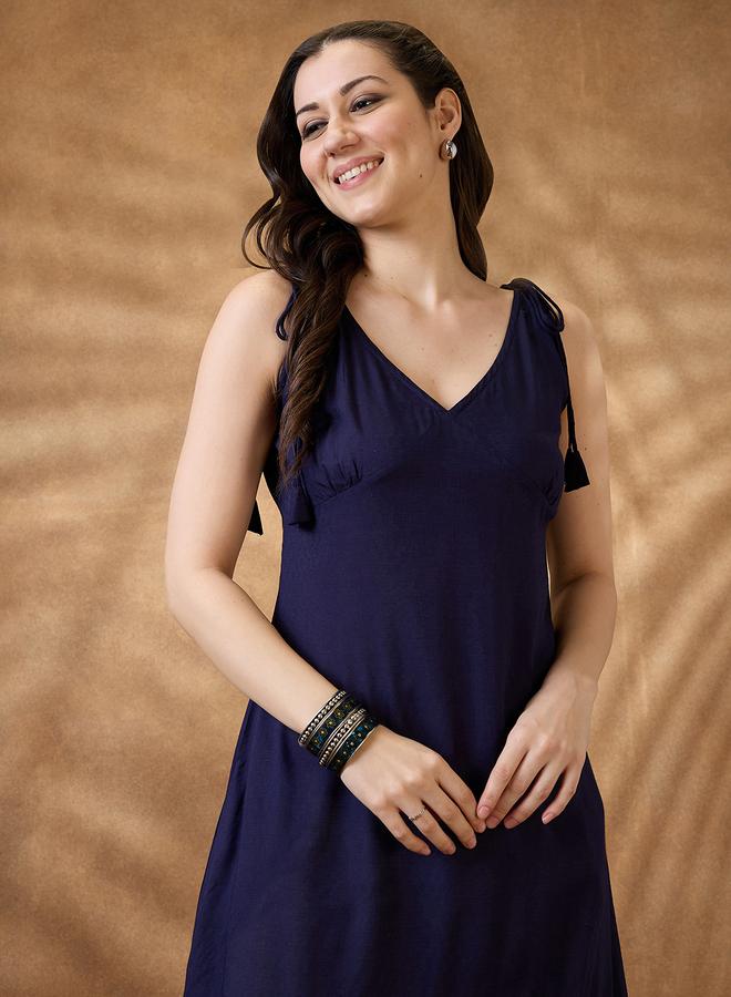 globus Woven Design Tie-Up Neck A-Line Fusion Kurta - Image 5