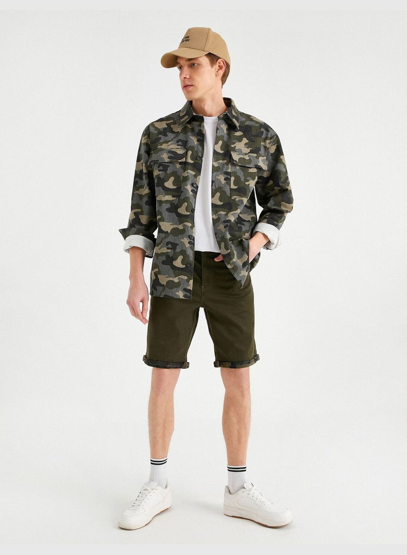 KOTON Camouflage İnside Gabardine Shorts - Image 1