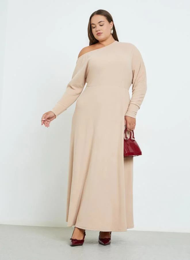 Styli Styli Plus Size Asymmetric Neck Knit Maxi Dress