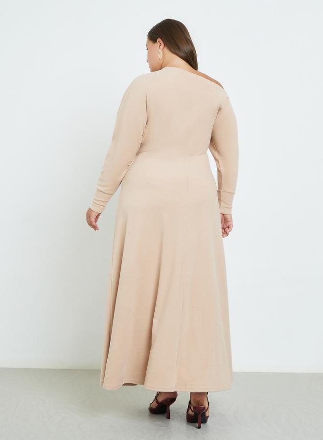 ستايلي فستان طويل بمقاس كبير وياقة غير متماثلة الطول - Image 5