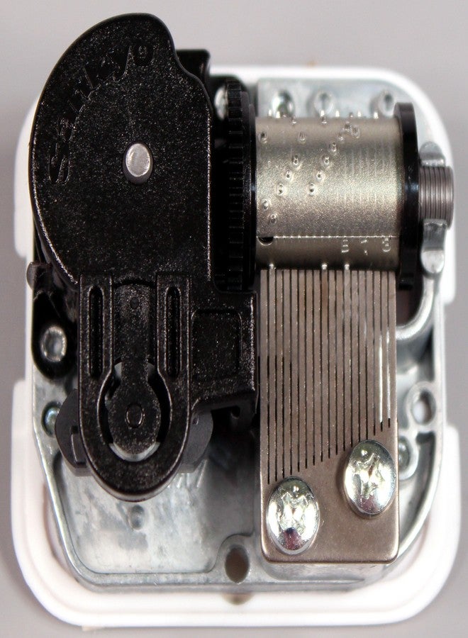 Creative Hobbies 18 Note Wind up Music Box Musical Movement - Plays You are My Sunshine - Image 3