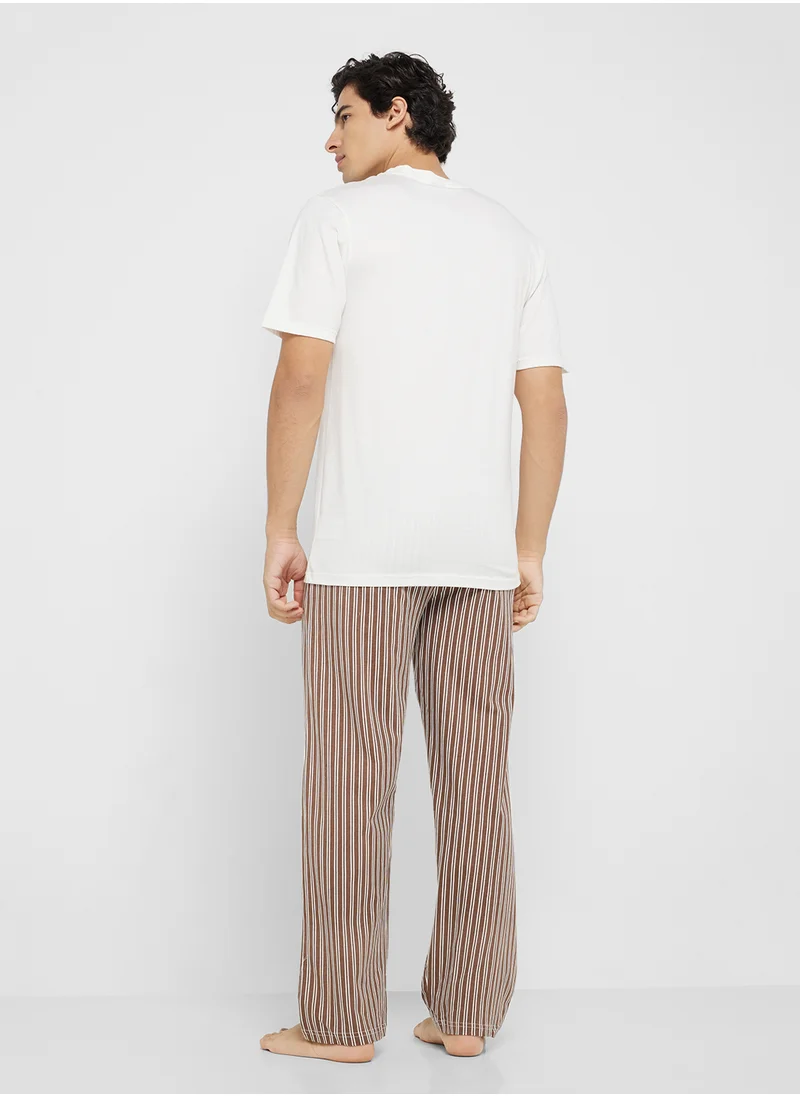 Seventy Five Mens Solid T.Shirt Aop Pant