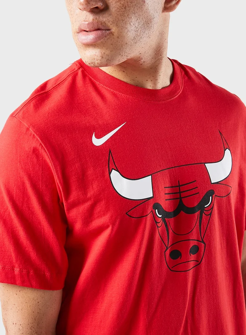Nike  Chicago Bulls Logo T-Shirt for Men | Best Price UAE