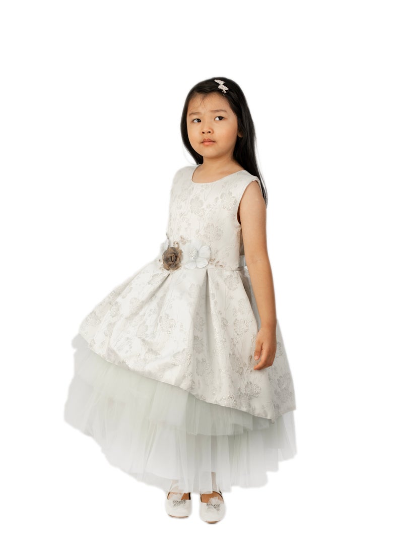 دىدانيالا فستان سهرة تول مزين بالزهور - Image 1