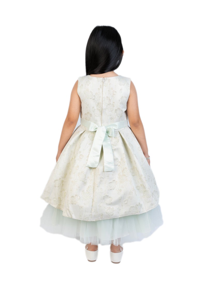 دىدانيالا فستان سهرة تول مزين بالزهور - Image 3