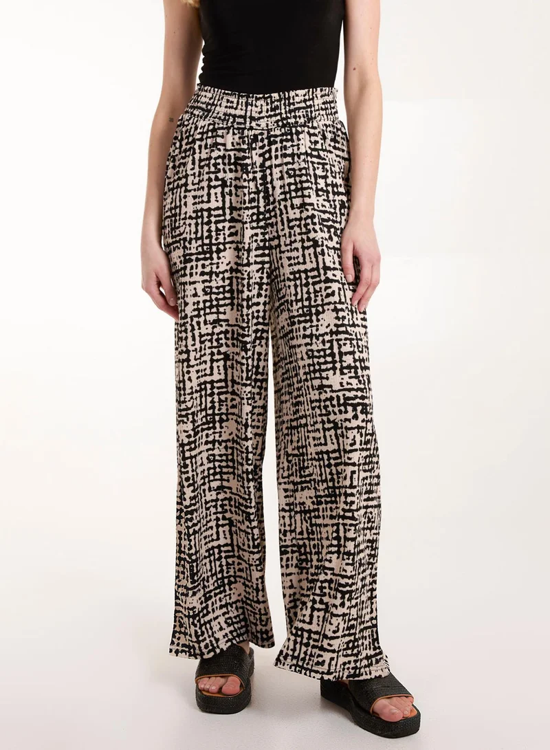 بلو فانيلا Shirred Waistband Wide Leg Trousers