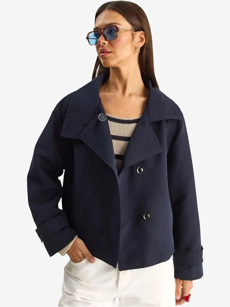 بيانكو لوتشي LUCCI Short Mandarin Collar Trench Coat
