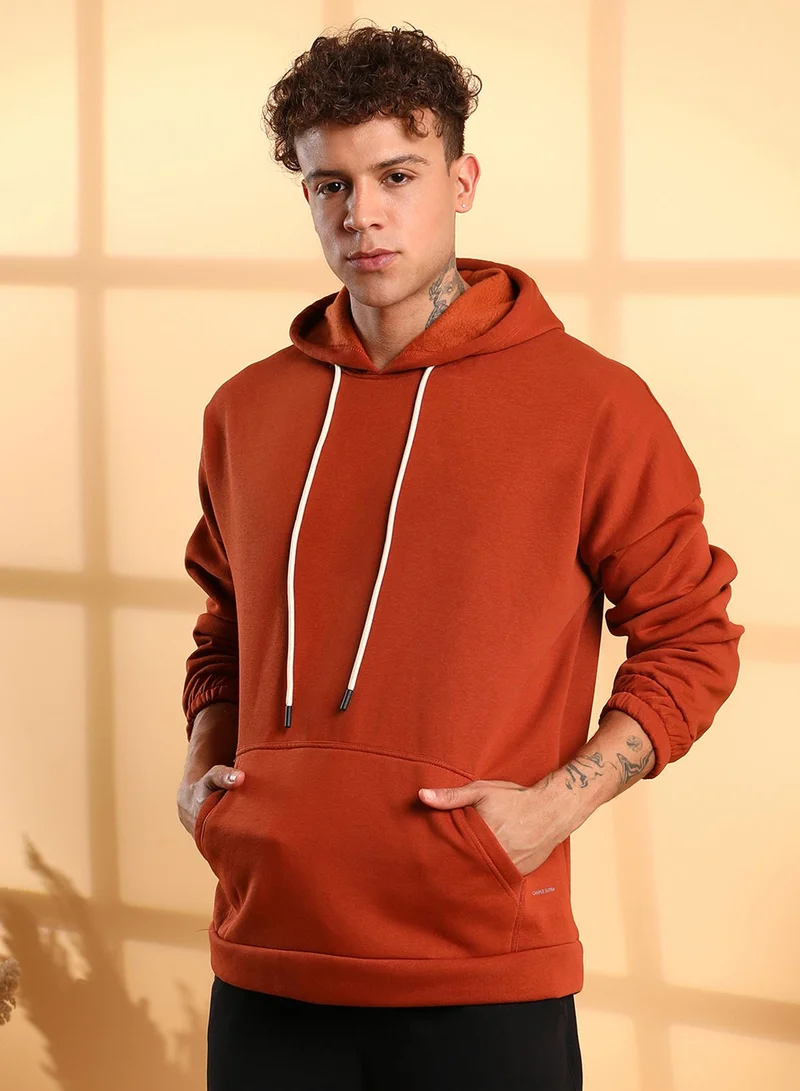 كامبوس سوترا Men's Burnt Orange Oversized Pullover Sweatshirt With Kangaroo Pocket