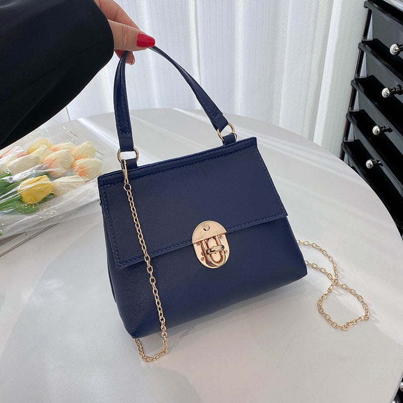 2022 Fashion Women'S Handbag Crocodile Pattern Shoulder Crossbody Bag Chain Lock Small Bag - Image 1