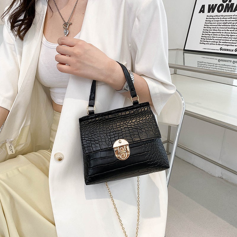 2022 Fashion Women'S Handbag Crocodile Pattern Shoulder Crossbody Bag Chain Lock Small Bag - Image 4