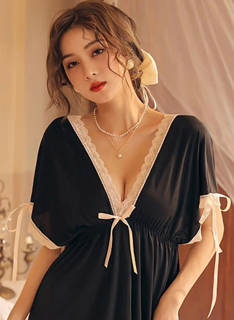 YUNIQEE Black Solid Short Sleeve Babydoll With Brifes