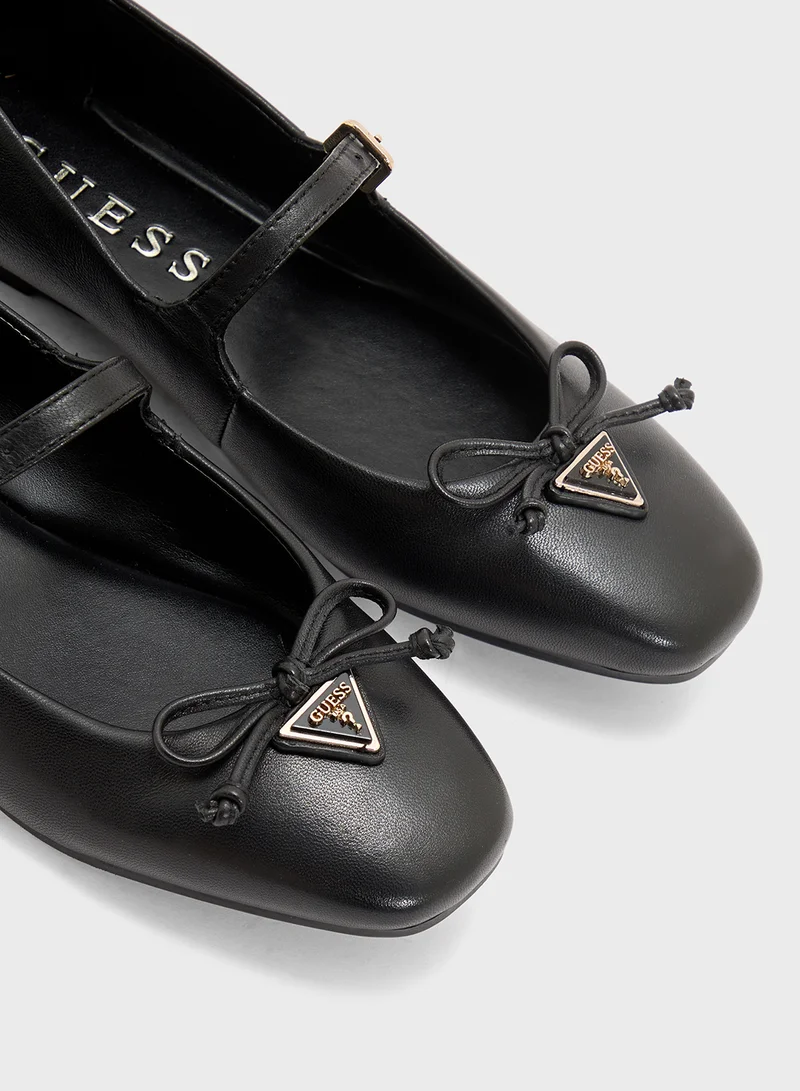 جس Bow Detailed Strappy Ballerinas