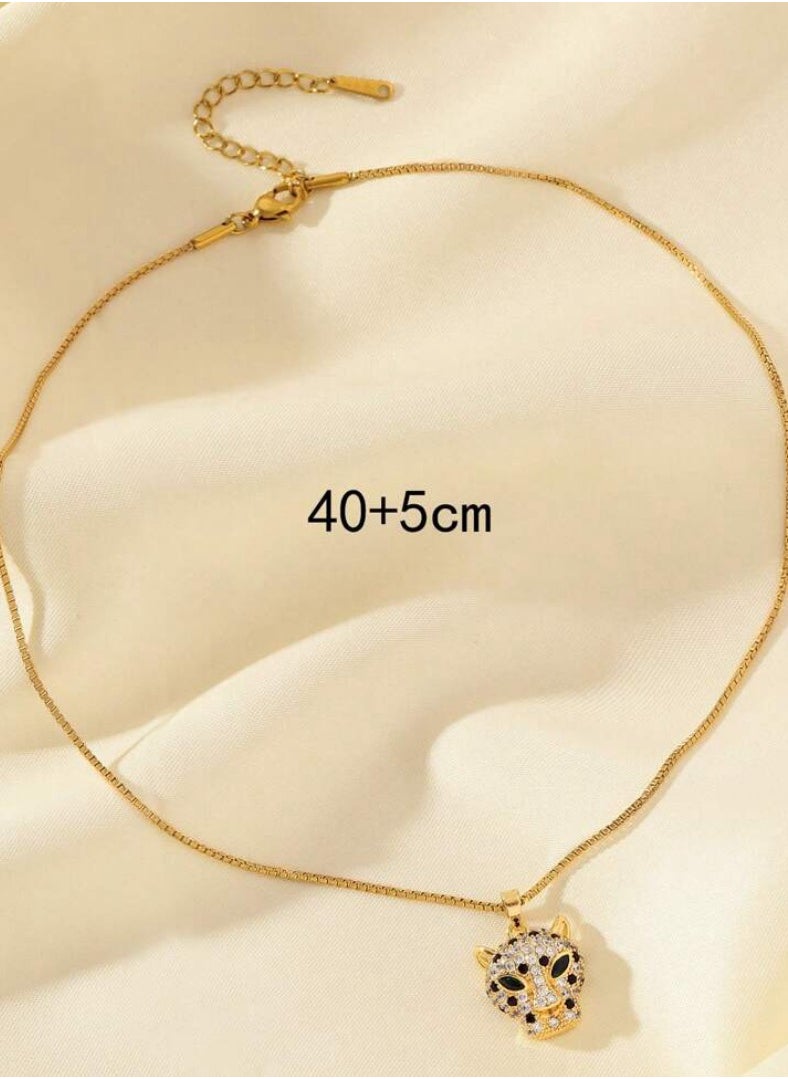 sixtyfour Elegant 18k Gold Plated Stainless Steel Necklace For Women  - Image 4
