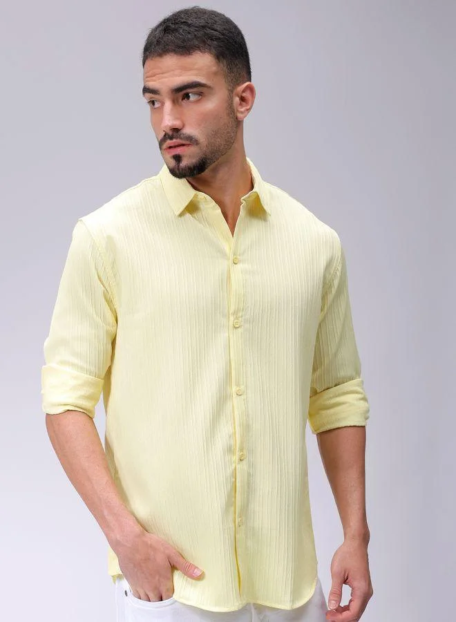 شركة المرآب الهندية Men Relaxed Fit Solid Full Sleeves Cutaway Collar Resort Wear Shirt