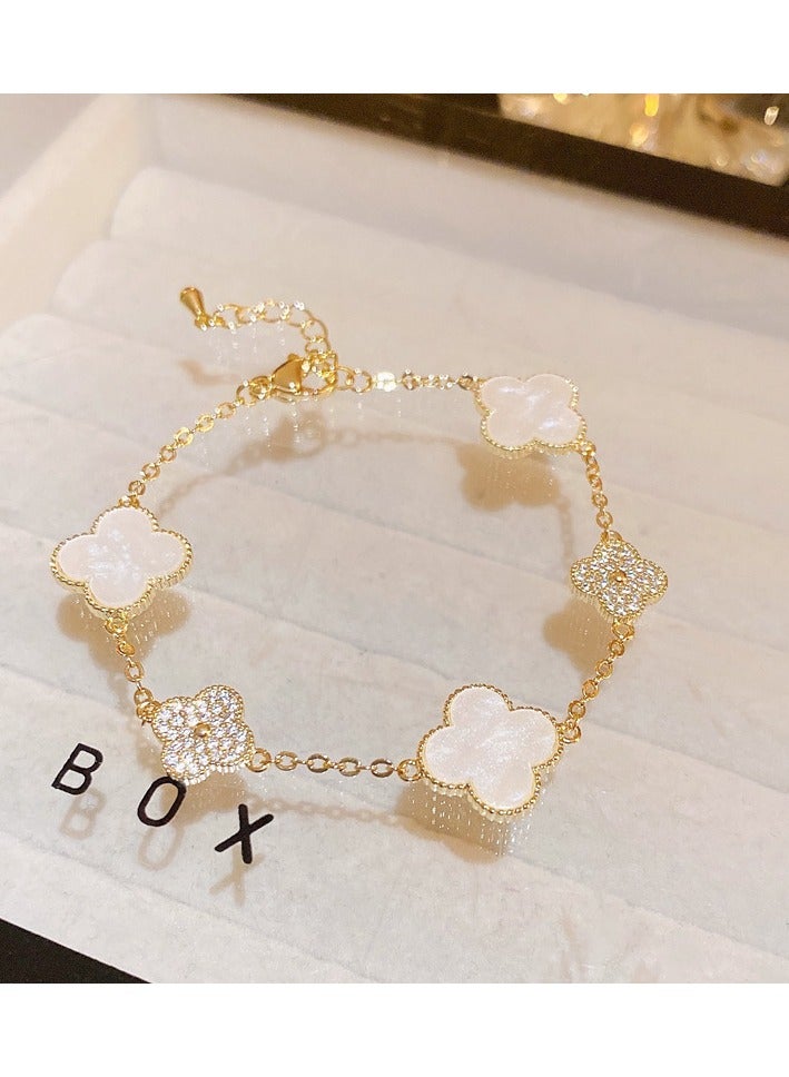 Mark Fairwhale Fashionable High-end Light Luxury Four Petal Flower Bracelet 
