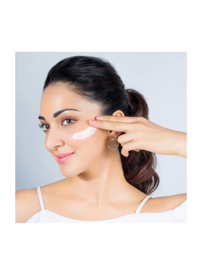 Pond's Pond’s Flawless Radiance Mattifying Day Cream 50g SPF 15 Vitamin B3 Active | For Even Tone & Radiant Glow | Helps Fade Dark Marks & Control Oil | Lightweight Daily Face Cream - Image 5