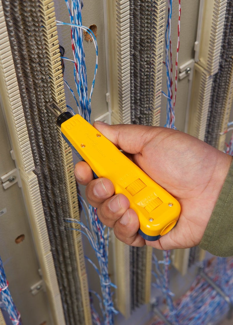 Fluke Networks D814 Cable Crimpers and Strippers - Yellow - Image 2