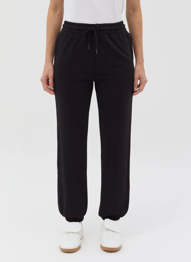 او في اس Dark Black