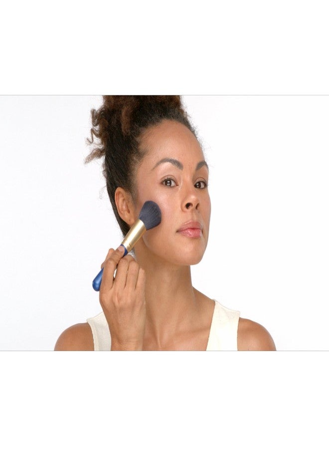 سينجينس بودرة تثبيت سائبة من سينجينس، شفافة، 0.29 أونصة، بلمسة نهائية مطفية، خفيفة الوزن وممتصة للزيوت، تركيبة ناعمة تمنحكِ إطلالة مثالية تدوم طوال اليوم - Image 4