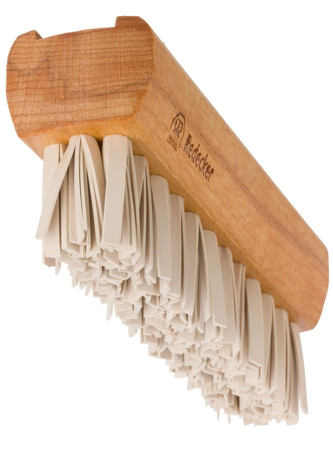 Redecker Natural Lint Brush with Oiled Beechwood, 7-1/4 inches, Easy to Clean Rubber Bristles Effectively Attract and Trap Hair, Made in Germany - Image 2