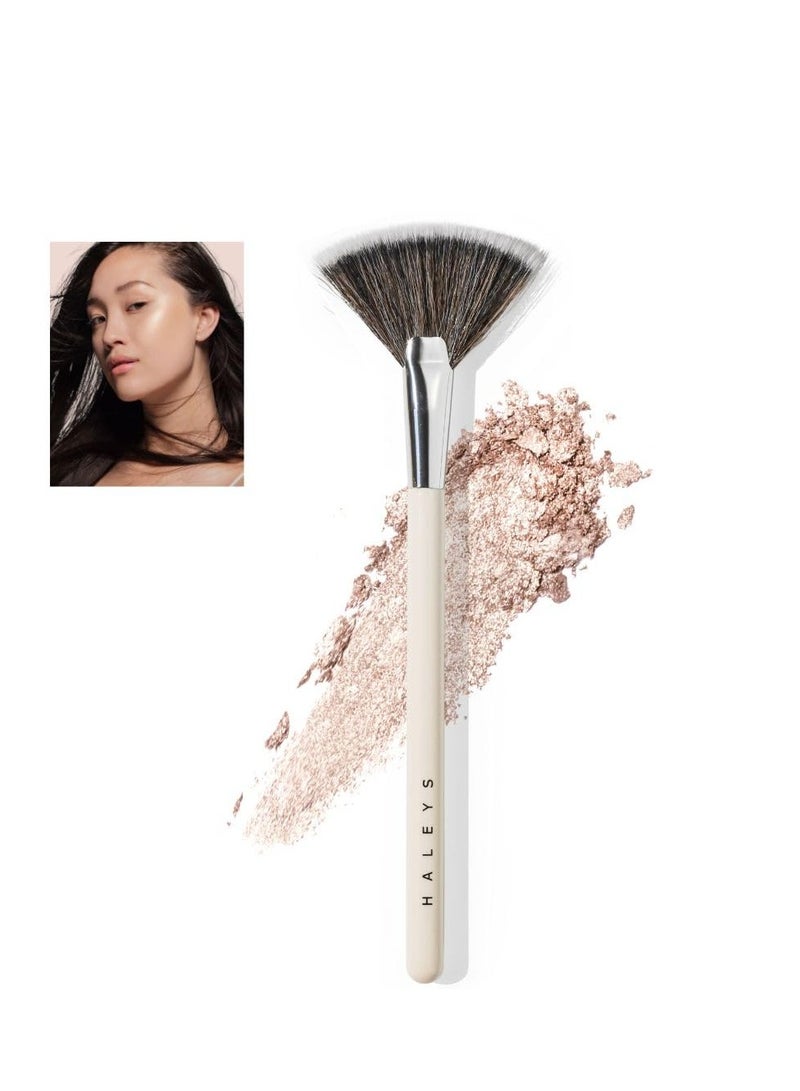 HALEYS HALEYS Fan Brush VEGAN+CRUELTY-FREE, Sustainable Wood, Vegan Bristles for Airbrushed Finish, For highlighter application, Streak-free, Perfect Blending, Blurs, Smooths with Control - Image 1