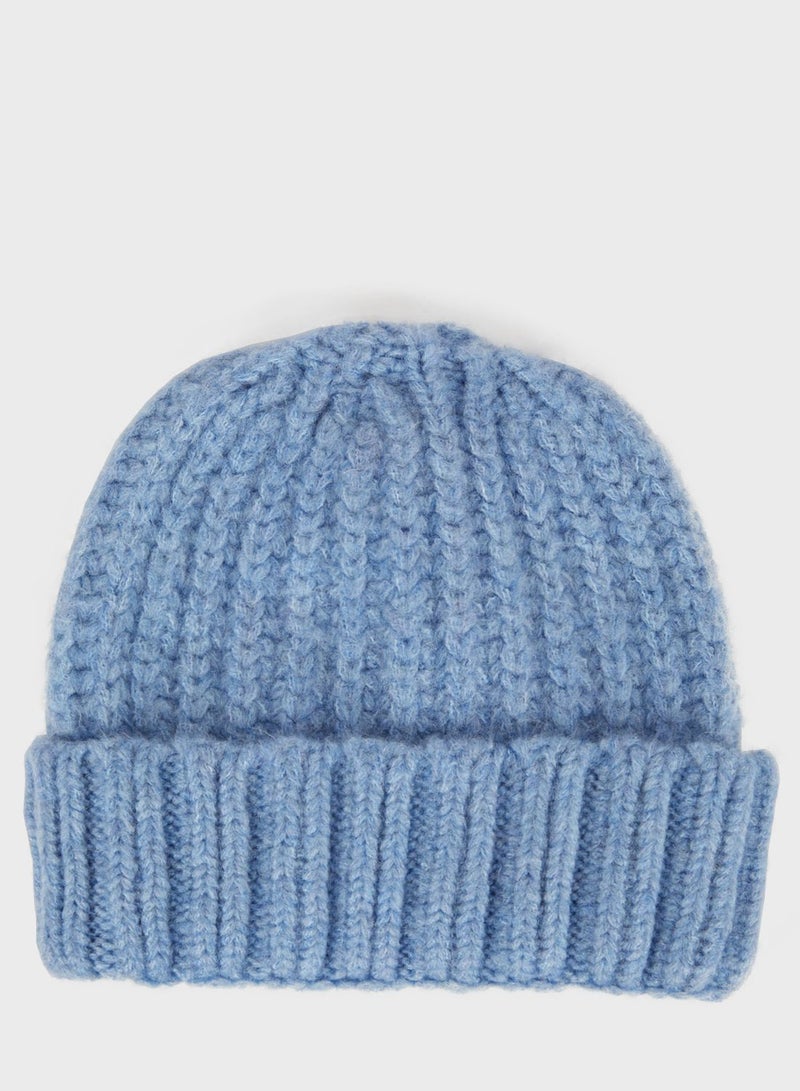 DeFacto Letter Patch Detail Beanie - Image 1