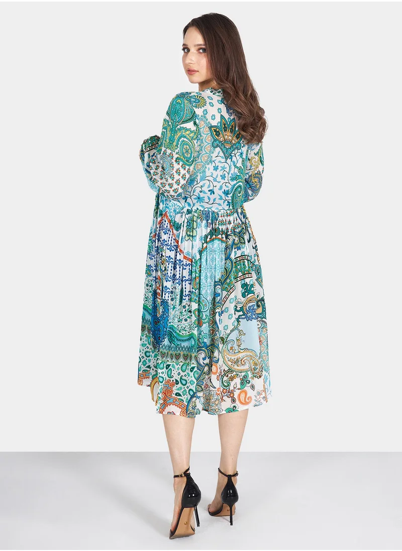 كوتور لابس Green And Blue Printed Long Sleeve Midi Dress With Gather Detailing